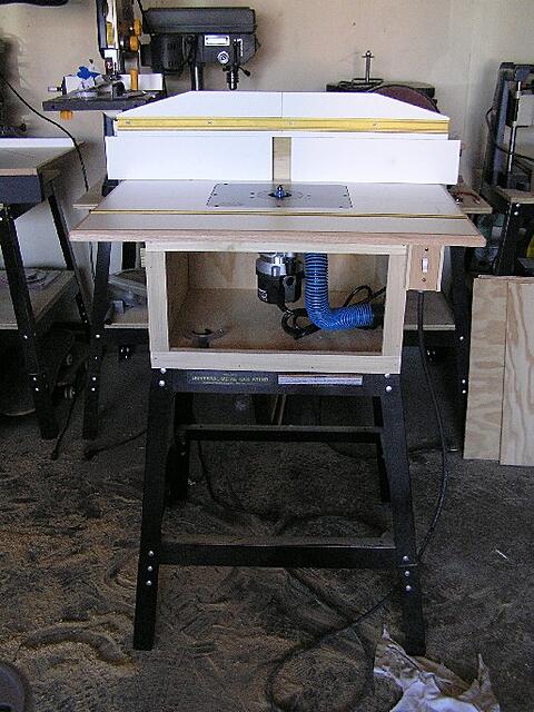 Click image for larger version

Name:	Router Table.jpg
Views:	454
Size:	113.7 KB
ID:	827071